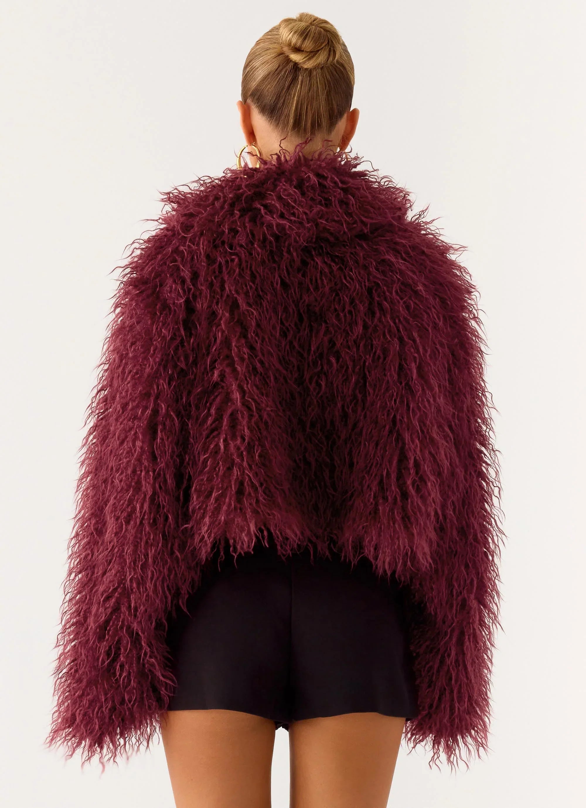 Virginia Cropped Faux Fur Jacket - Maroon