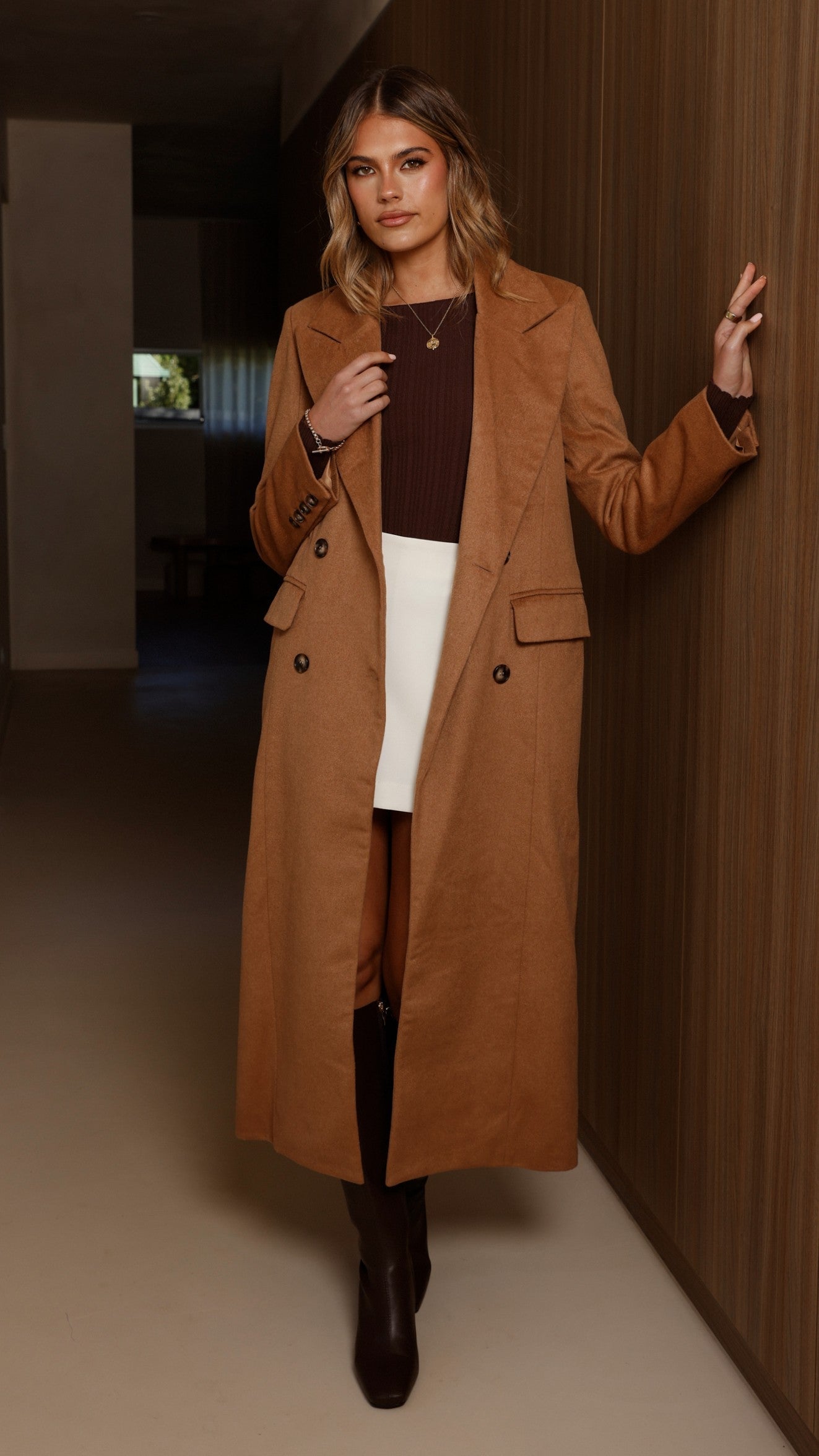 MVN - Lost In New York Coat - Camel