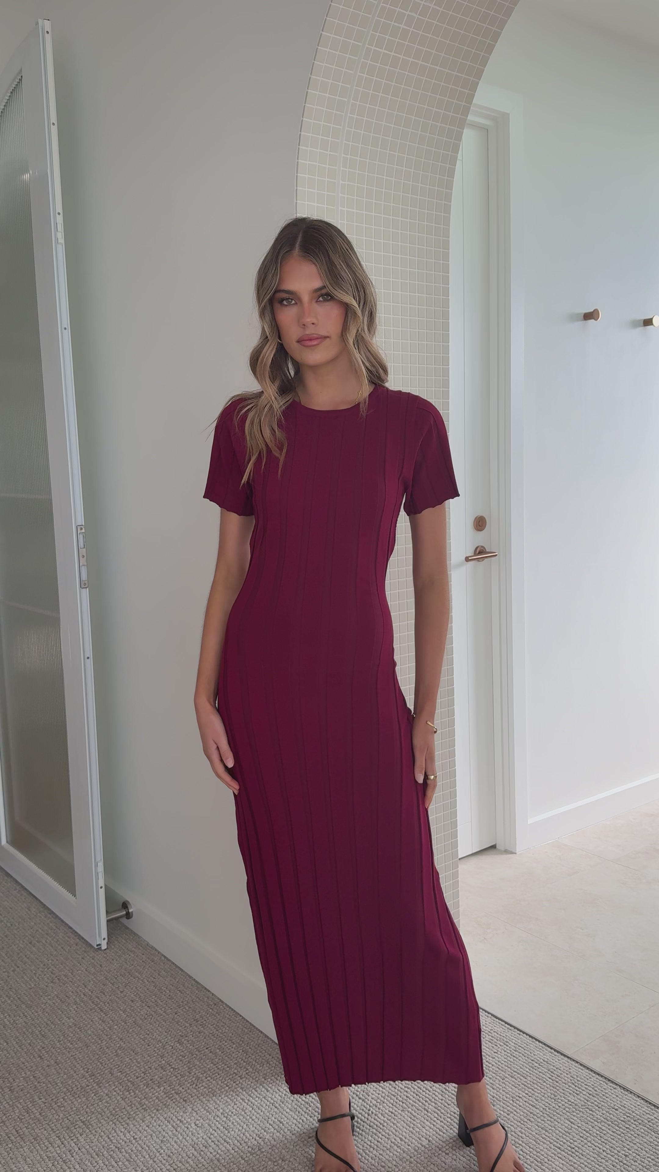 Mari Maxi Dress - Burgundy